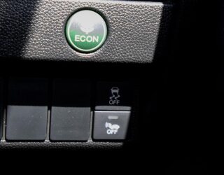 2014 Honda Fit Hybrid L Package image 317098