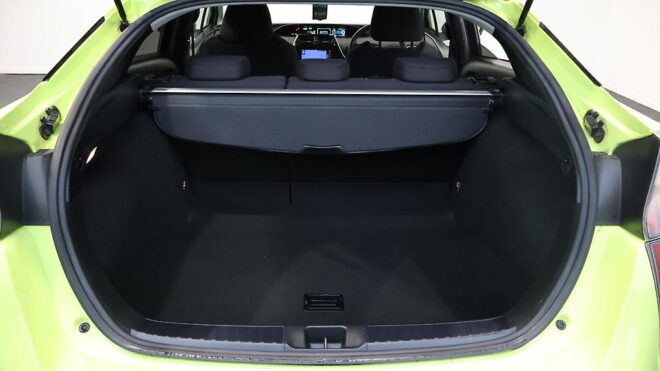 2016 Toyota Prius A Model, Low KMS, Heads up Display image 310591