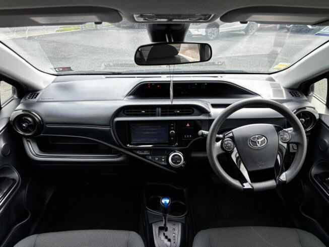 2017 Toyota Aqua S Style Black/ Black Rims/ Rev Cam image 317285