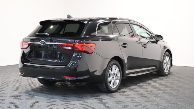 2016 Toyota Avensis Wagon Xi, New Shape image 308785