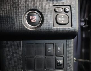 2014 Toyota Spade F Model- Easy access – sliding door image 303779