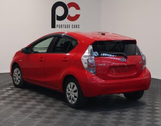 2013 Toyota Aqua S Model, Push Start, Low KMS image 312488