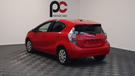 2013 Toyota Aqua S Model, Push Start, Low KMS image 312488