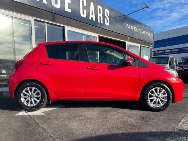 2014 Toyota Vitz Jewela image 287381