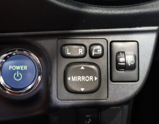2012 Toyota Aqua S Model/ Push Start/ 2 Keys image 318068