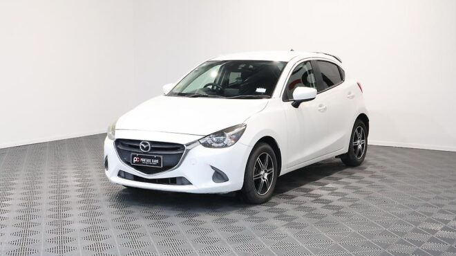 2016 Mazda Demio 13S Low KMS image 316415