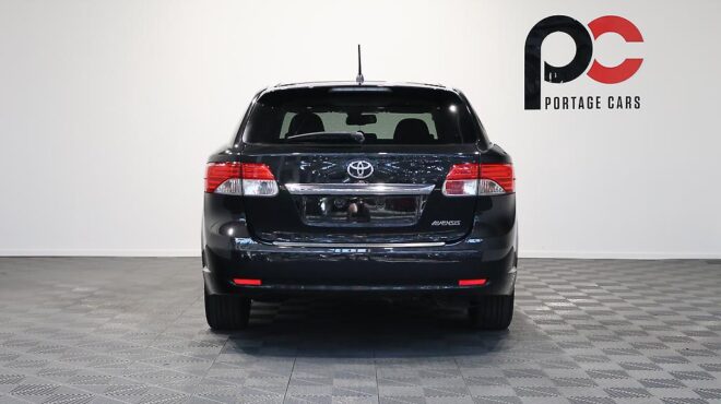 2012 Toyota Avensis Wagon Li image 317713