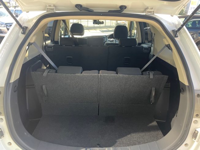 2013 Mitsubishi Outlander 24G Safety Package 4WD – 7 Seater image 294022