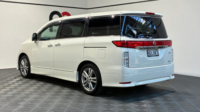 2010 Nissan Elgrand Highway Star 2.5ltr image 309592