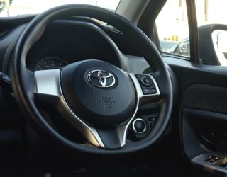 2014 Toyota Vitz F model, Push start image 288221