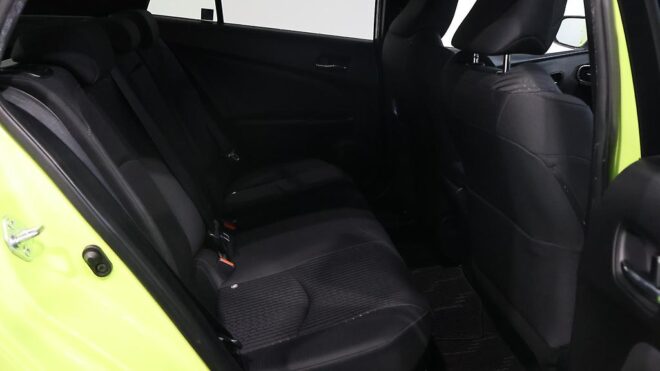 2016 Toyota Prius A Model, Low KMS, Heads up Display image 310595