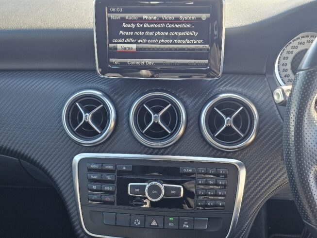 2013 Mercedes-benz A 180 Blue Efficiency Sport AMG/ Half Leather image 303278
