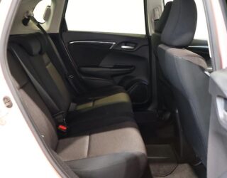 2016 Honda Fit Hybrid F-Package Comfort Edition image 305373