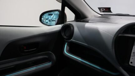 2013 Toyota Aqua S Model, Push Start, Low KMS image 312503