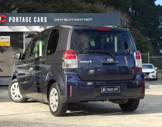 2014 Toyota Spade F Model image 287320