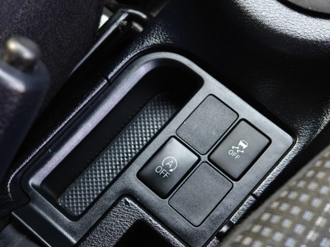 2014 Toyota Vitz F model, Push start image 288225