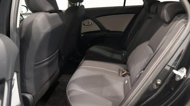 2016 Toyota Avensis Wagon Xi, New Shape image 308788