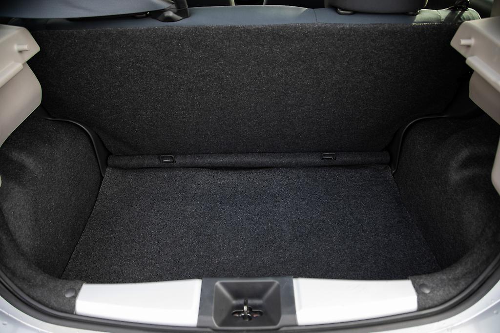 2019 Nissan March S Model, Low KMS image 290380