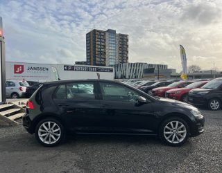 2013 Volkswagen Golf TSI Highline Bluemotion- Factory Alloy Wheels – Low KMS – 1.4L image 290383