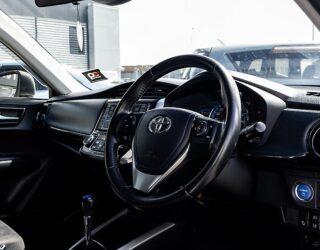 2017 Toyota Corolla Fielder Hybrid G Model, Push Start, Cruise Control image 309091