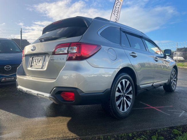 2015 Subaru Outback Limited 4WD image 292382
