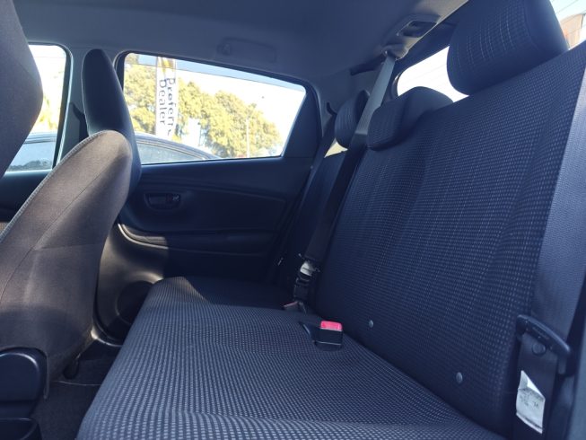 2014 Toyota Vitz F model, Push start image 288219