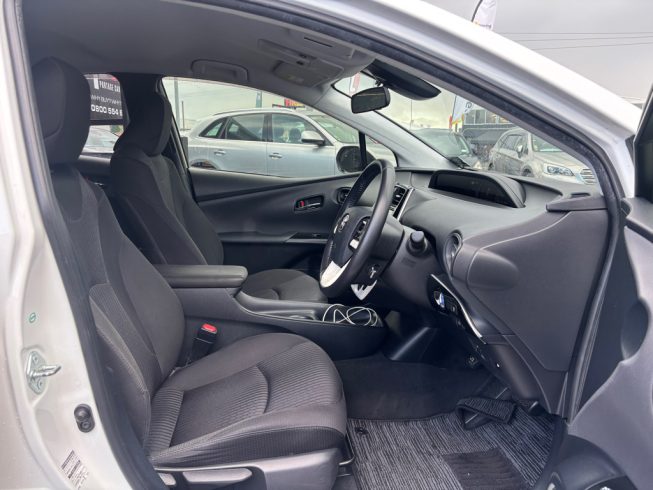 2017 Toyota Prius S MODEL image 291415