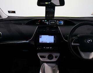 2016 Toyota Prius A Model, Low KMS, Heads up Display image 310596