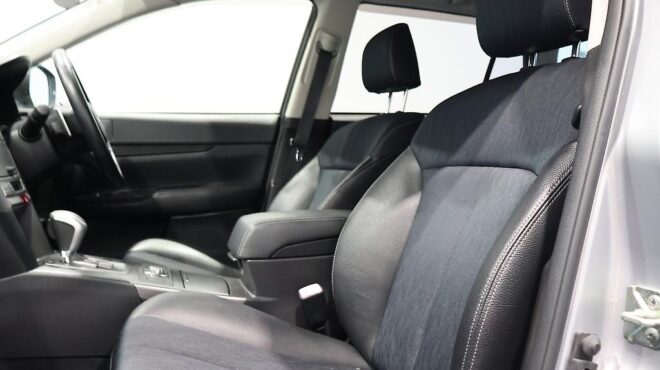 2012 Subaru Legacy Touring Wagon 2.5i Eyesight B Sport G Package image 309587