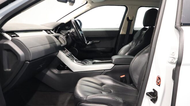 2015 Land Rover Range Rover Evoque SI4 PURETECH 2.0P/4WD image 305245