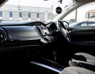 2017 Toyota Corolla Fielder Hybrid G Model, Push Start, Cruise Control image 309098