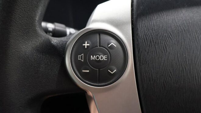 2012 Toyota Aqua S Model/ Push Start/ 2 Keys image 318065