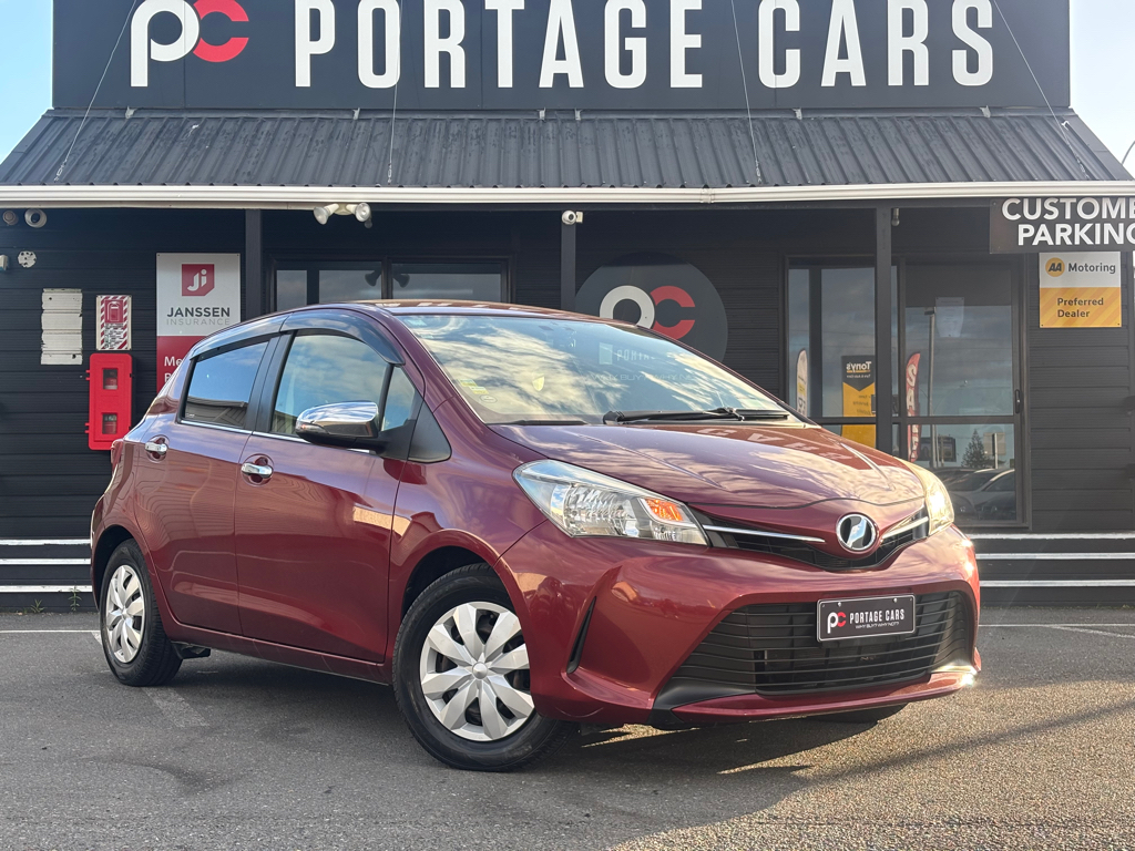 2014 Toyota Vitz Jewela Low KMS image 290798