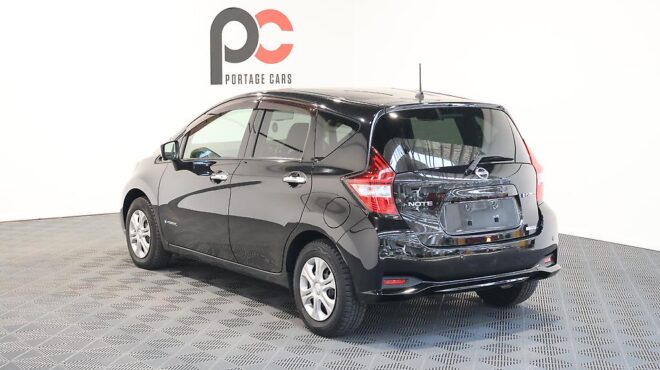 2017 Nissan Note e-power – X image 314236