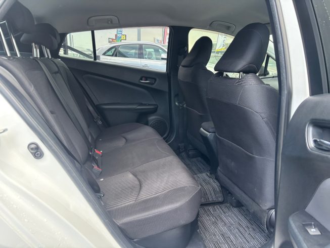 2017 Toyota Prius S MODEL image 291418