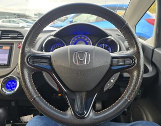 2013 Honda Fit Shuttle Hybrid Smart Selection image 292846