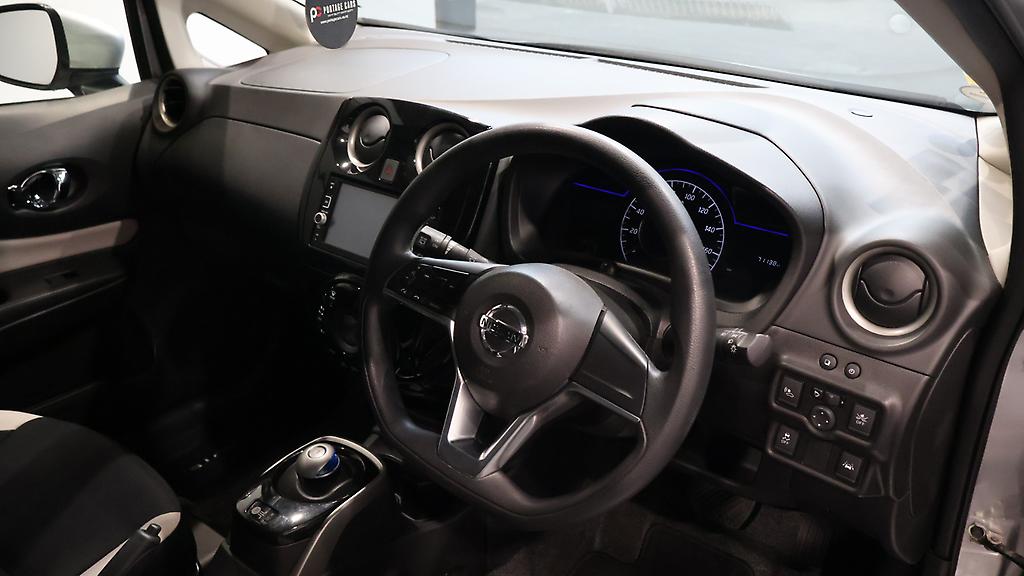 2016 Nissan Note e-Power X, Hybrid, Pre Collision Safety image 312138