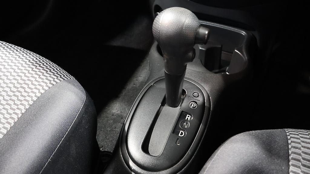 2016 Nissan March S Model Reverse Camera image 318609