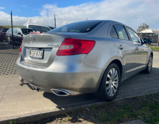 2011 Suzuki Kizashi GLXC 2.4 4DR NZ New image 302238