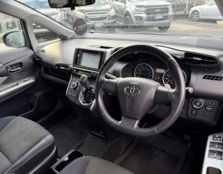 2009 Toyota Wish 7 Seater, Push start image 294455