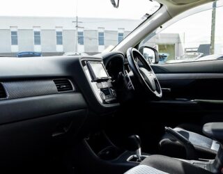 2013 Mitsubishi Outlander 24G Safety Package 4WD – 7 Seater image 309077