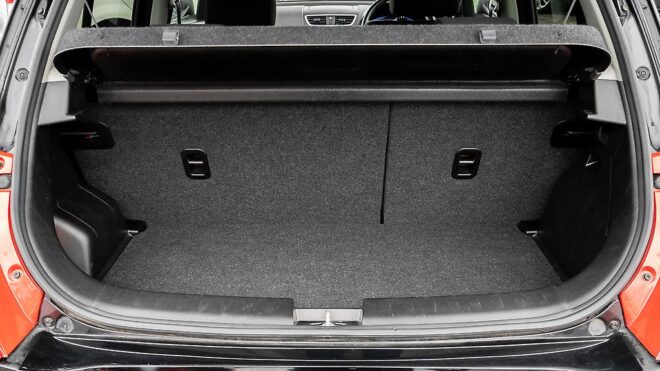 2014 Suzuki Swift Stunning black, Idling stop,Push start image 312869