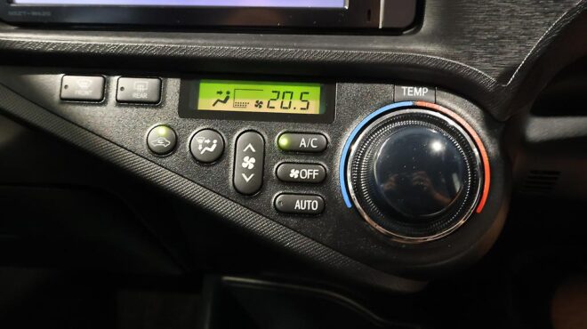 2013 Toyota Aqua G Model/ Push Start image 314820