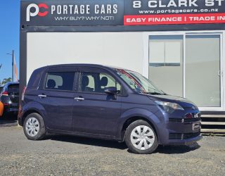 2014 Toyota Spade F Model- Easy access – sliding door image 287557