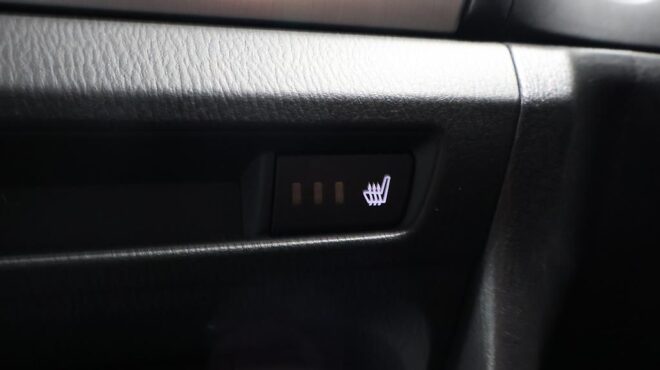 2014 Mazda Axela Hybrid S/ Leather Package/ Low KMS image 313735