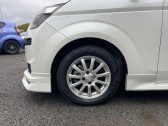 2015 Toyota Spade F Jack image 294582