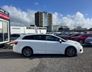 2016 Toyota Avensis Wagon Li – Leather Seats – New Shape image 288451