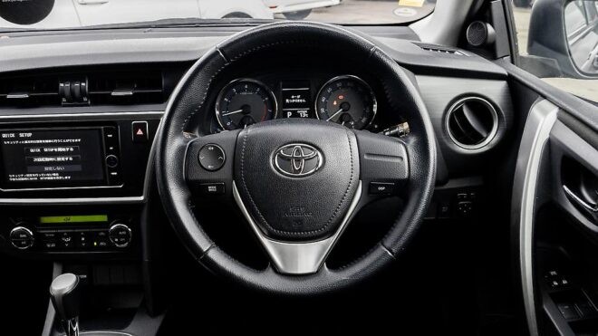 2012 Toyota Auris 180G S-Package, sporty look image 312882