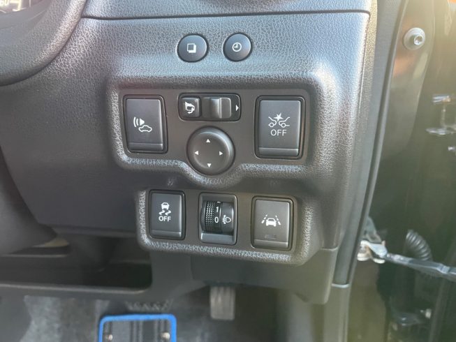 2017 Nissan Note e-power – X image 291019