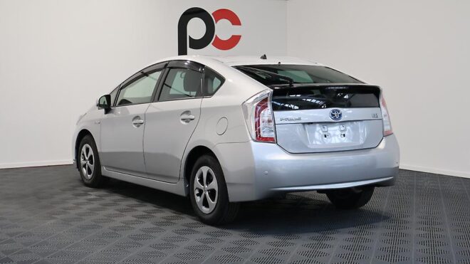 2015 Toyota Prius S Model image 308745